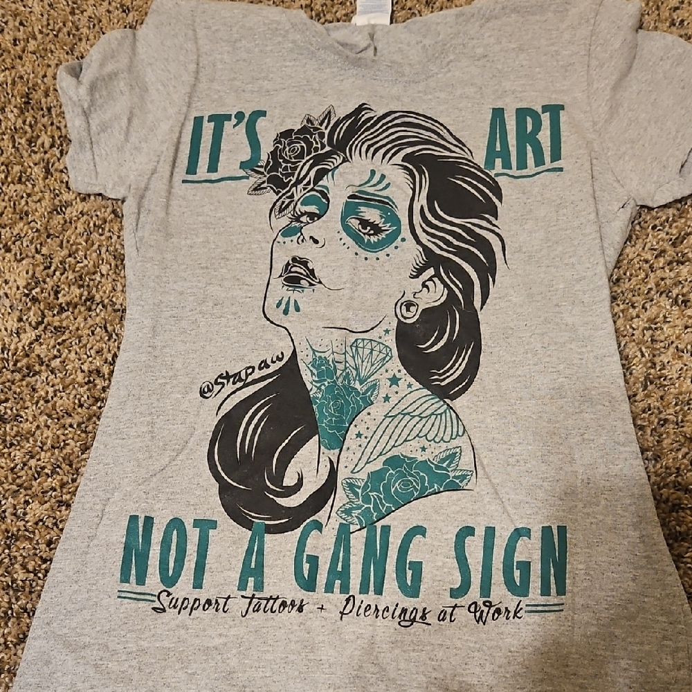 Gildan Gray and Teal Art Statement T-Shirt